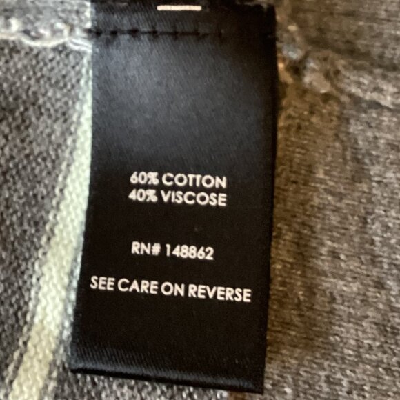 Torrid Women's Long Knit Cardigan Size 0 Gray Striped Button Down Front Soft - Picture 7 of 7